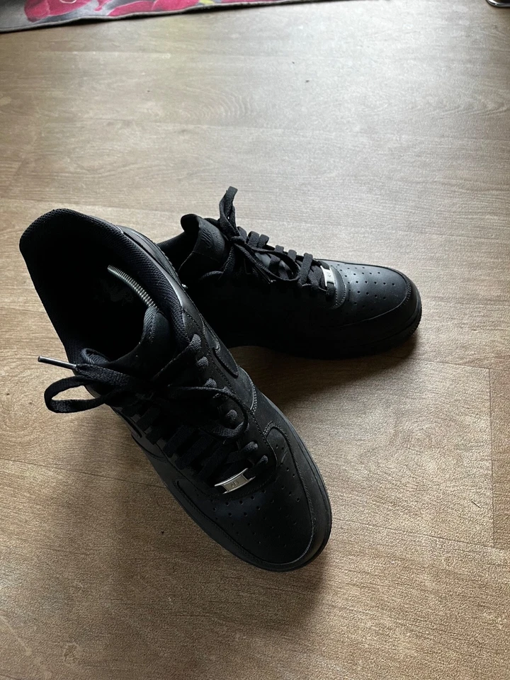 Size 11 - Nike Air Force 1 '07 Low Triple Black, photo 2 of 5