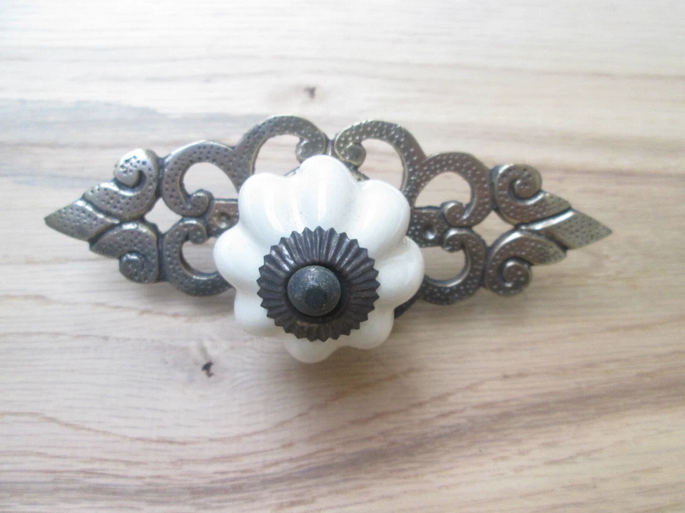 Ceramic knob cast iron vintage cabinet cupboard chest drawer knobs pull handles - Image 2 of 4