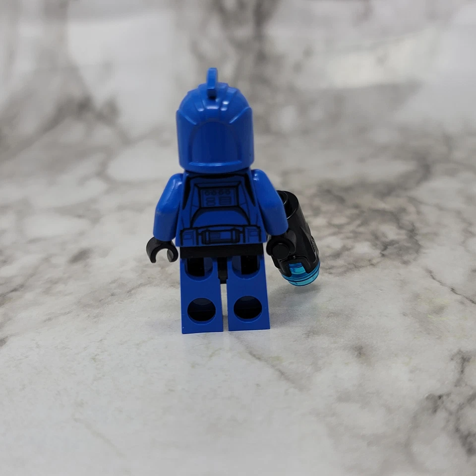 Lego Senate Commando Minifigure Star Wars 75088 - Image 2 of 2