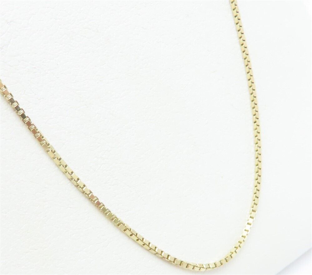 14K Yellow Gold ~0.9MM Wide Box Style Chain Neckl… - image 3