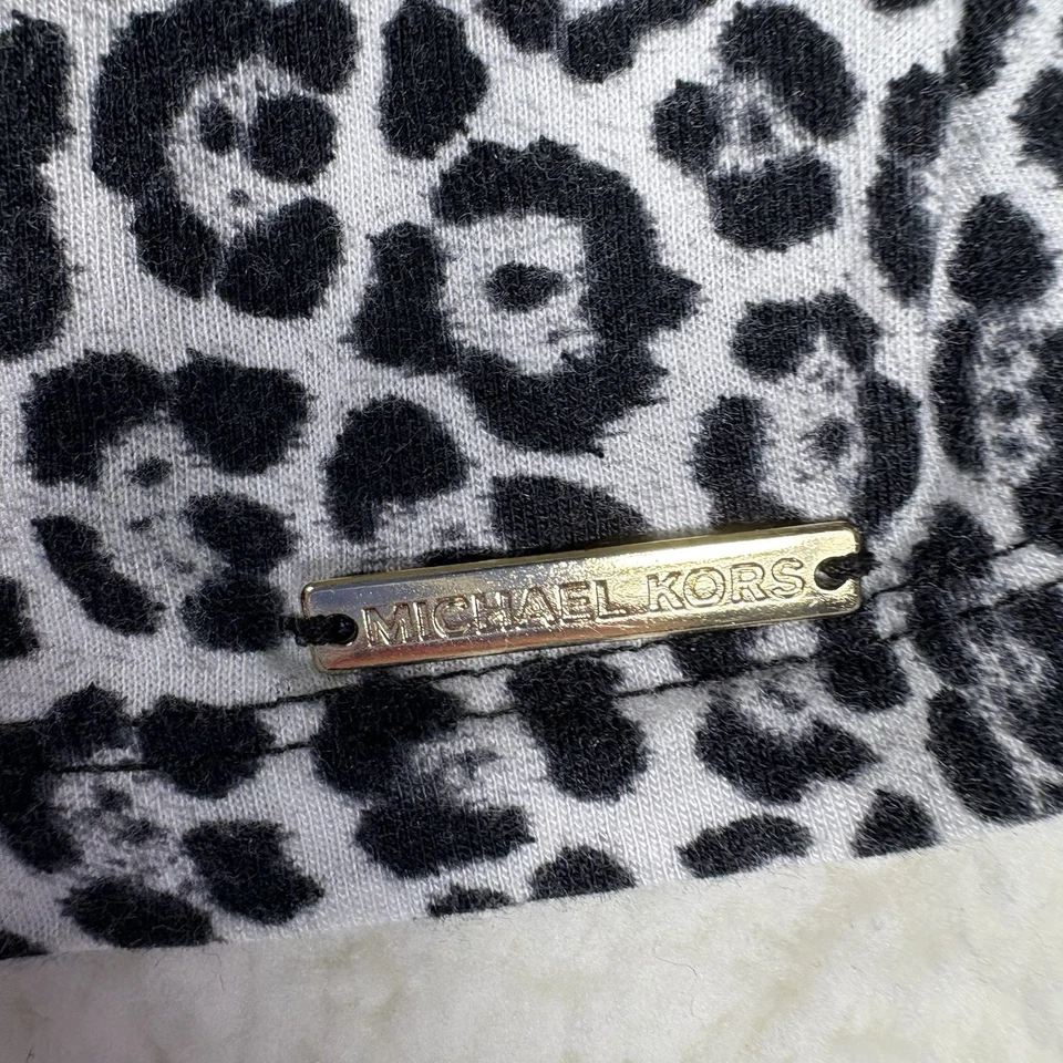 Pulôver Michael Kors preto estampa animal top sino manga alargada logotipo feminino GG - Imagem 4 de 4