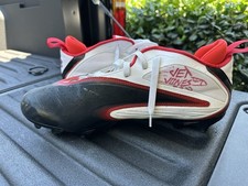 Julio Jones Cards and Autograph Memorabilia Guide 7