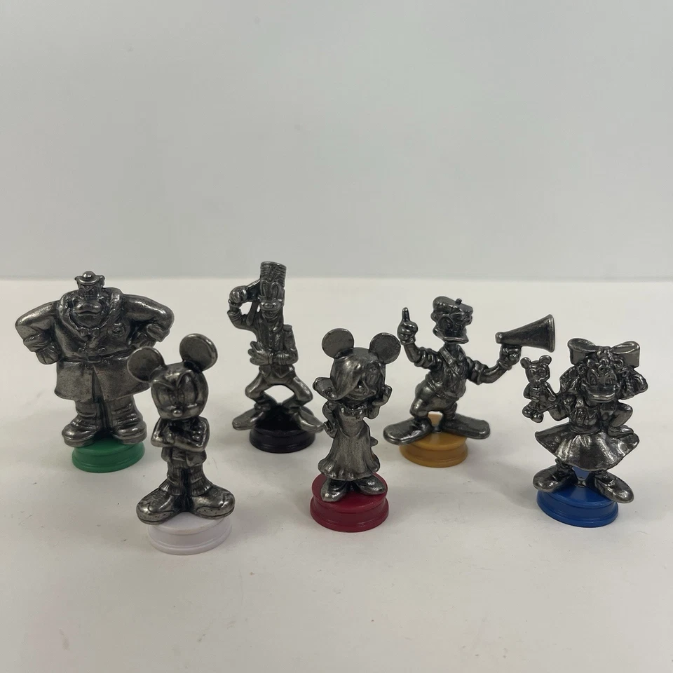 Clue The Twilight Zone Tower of Terror  Game Disneyland Edition Tin - READ - Image 3 of 4