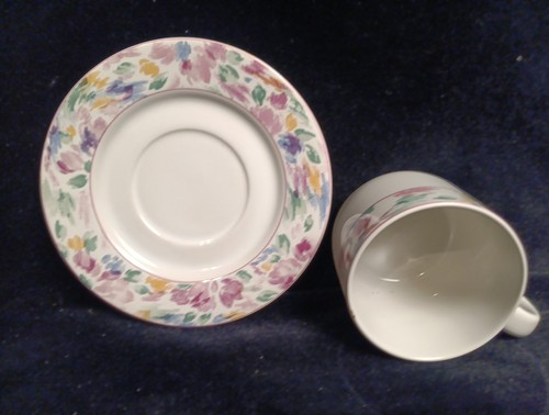 4 Vitromaster Genuine Stoneware Indonesia Bali 1990 6.5” Coffee/Saucers - Picture 4 of 5