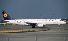 Aircraftslide/Dia   Lufthansa Regional   ERJ-190LR   D-AECG  "not cut"