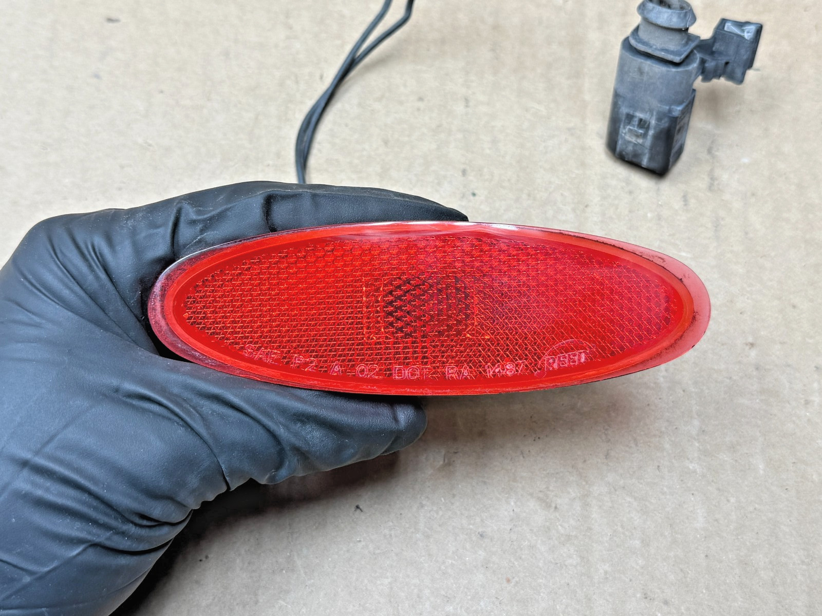 06-12 Bentley Continental Flying Spur Rear Right Side Marker Light PO43 OEM