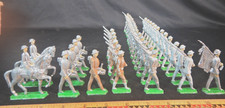 VTG Lot Of 42 Lead Metal World War 1 Marching soldiers WWI