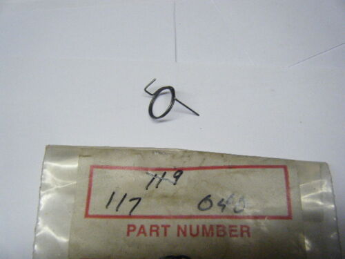 NEW SACHS DOLMAR 153 THROTTLE SPRING  P/N 119 117 040 - Picture 1 of 1