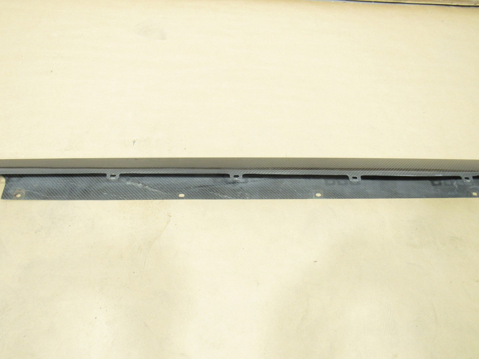 14-18 Aston Martin Vanquish 2014 Right Lower Plate Sill Blade Carbon Cover Y2