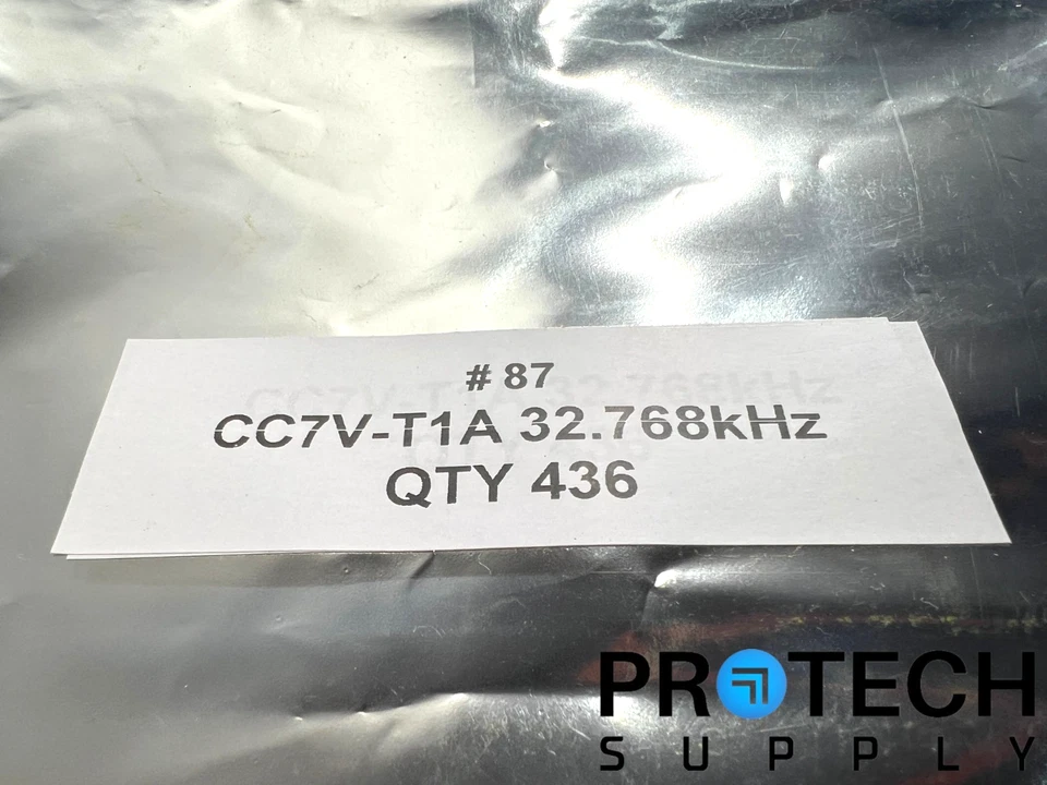 (436/Pk) Micro Cristal CC7V-T1A 32.768kHz Osciladores de Cristal con GARANTÍA Foto 3 de 4