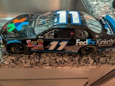  11 DENNY HAMLIN 1/24 FedEx KINKO'S 2007 CHEVY MONTE CARLO ACTION