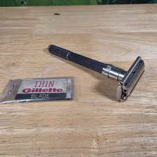 Vintage Gillette Adjustable Black Handle Safety Razor, Code O-2