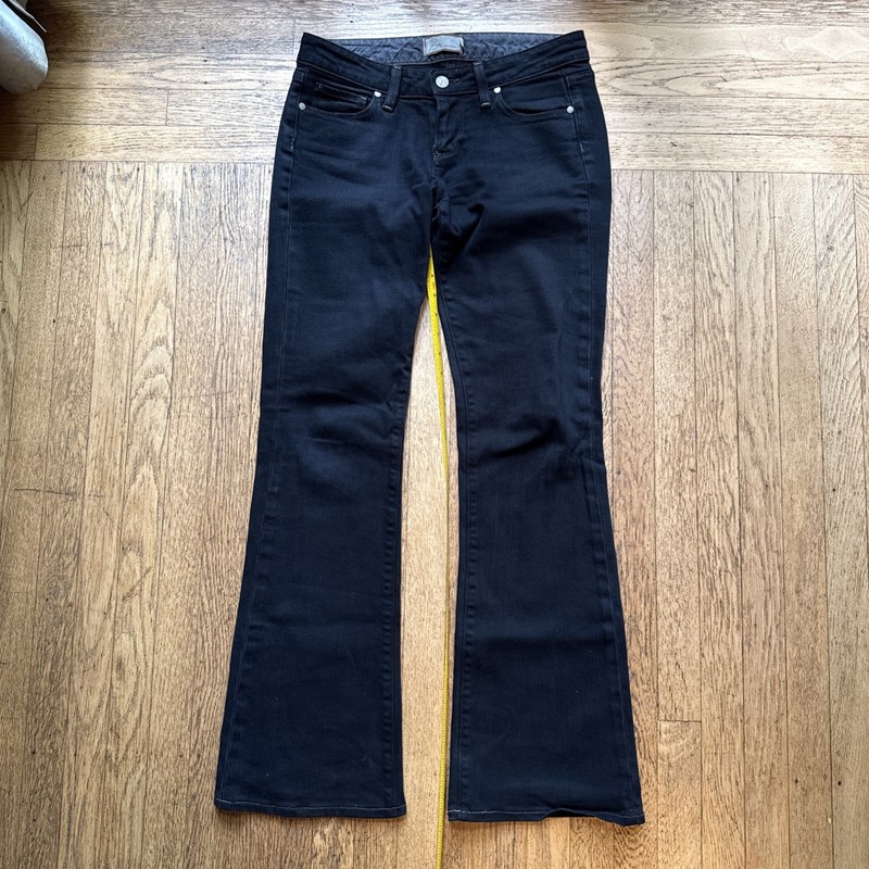 Paige Laurel Canyon low rise boot cut Black Size 27 Womens Premium Denim Jeans