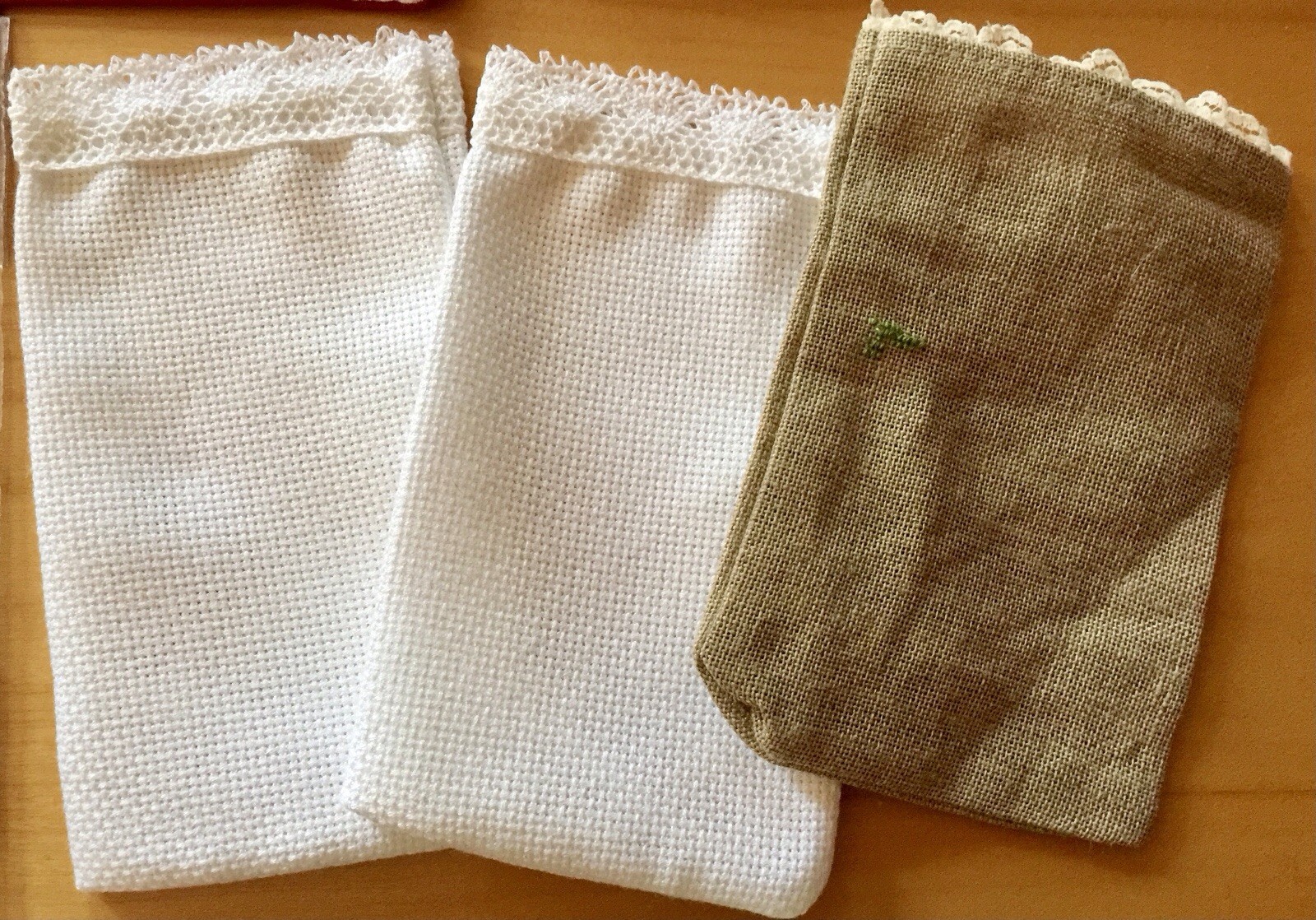 Stuff to Cross Stitch for Gift Giving Sachet Bags Pillow Cover Eyeglass Case Etc