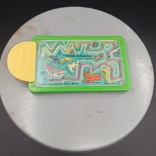 1994 The Magic School Bus Game Maze Toy Ocean Maze Game with Ball Liz Down Under