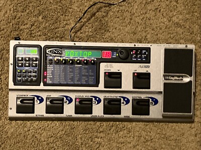 Digitech GNX3 Multieffects Guitar Pedal With Case and Power Supply