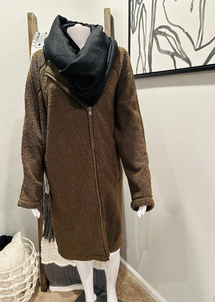 Teddy bear top coat banana republic