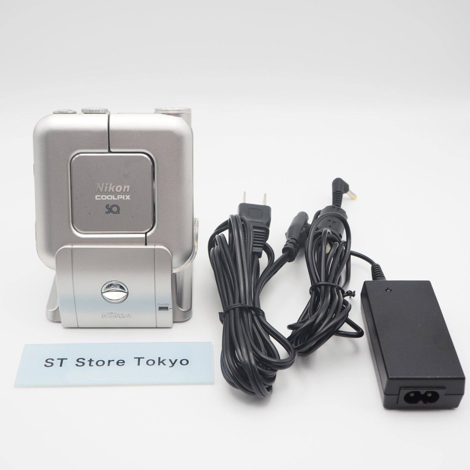 [N.Mint] Nikon COOLPIX SQ Digital Compact Camera Silver w/Charger, Battery