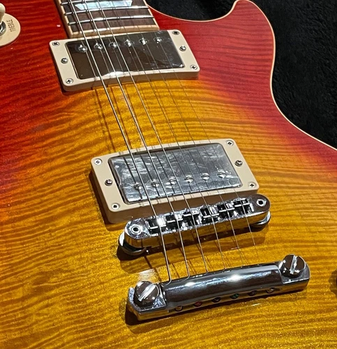 8.4lbs Gibson Les Paul Standard Plus Heritage Cherry Sunburst Flame 2015 Light!