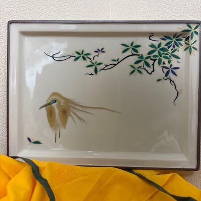 Kutani ware Yamanakamori auspicious bird and arabesque ceramic plate