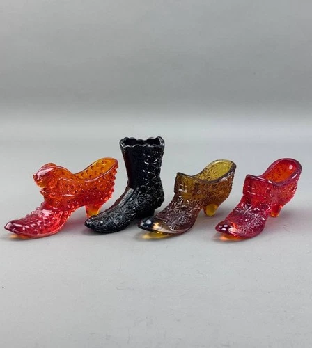 Lot of 4 Vintage Fenton Glass Shoe Slipper Glass Figurines