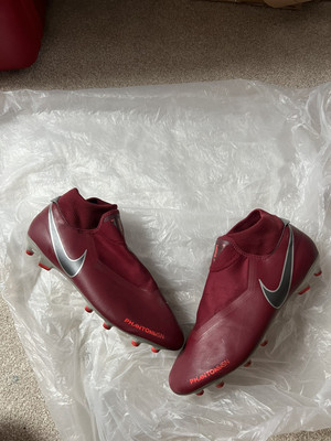 Nike Phantom VSN Academy FG Fotoballschuhe UK 11 US 12 ''Team Red''