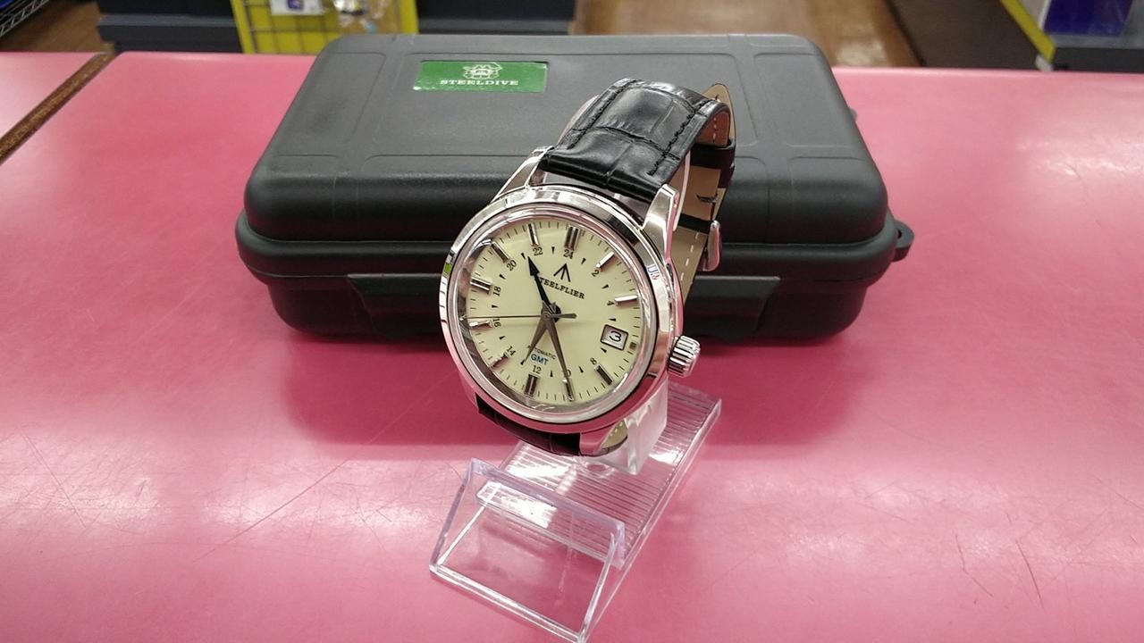 Steelflier Automatic Gmt Watch - image 1