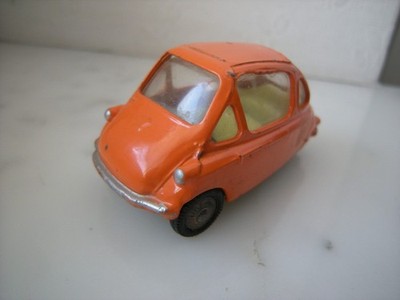 Corgi Toys England No. 233   Heinkel Microcar Kabine Kabinenroller  1/43
