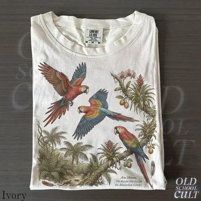 Tropical Parrot Vintage Comfort Tee Bird Lover Beach Gift
