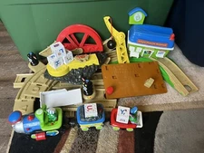 Leapfrog Leap Phonics Alphabet Train, Tracks, & Accessories 