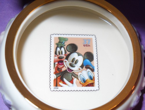 Lenox Disney - MICKEY AND FRIENDS STAMP TREASURE BOX - NIB COA - Picture 6 of 8