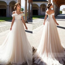 Luxury A-Line Wedding Dresses Strapless Backless Lace Appliques Bridal Gowns