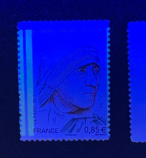 Variété phosphore France 2010 YT 468. 2 bph à gauche. Autoadhésif. Mère Térésa 1