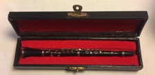 Miniature Black Clarinet Replica in Red Velvet Box Collectible Instruments VNT