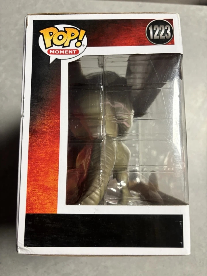 Funko Pop! Movies Moment Jurassic Park #1223 Clare With Flare - Image 3 of 4