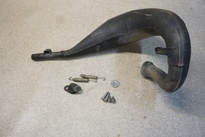 2018 18 Yamaha YZ65 YZ 65 OEM Exhaust Pipe Header Expansion Chamber & Mounts