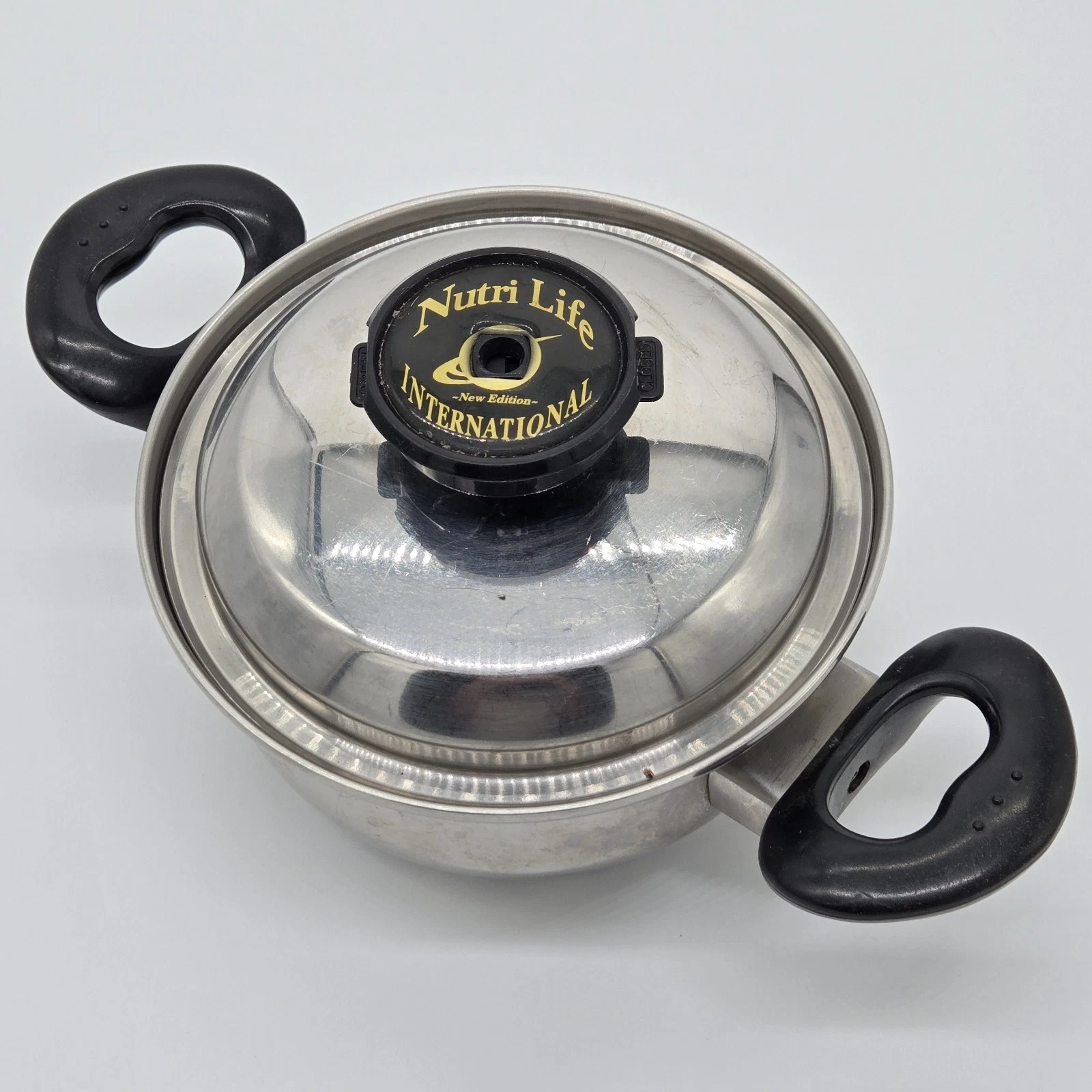 Professional 1.5 Quart Pot 5 Ply 304 Surgical Stainless Steel & Vented Lid
Opens in a new window or