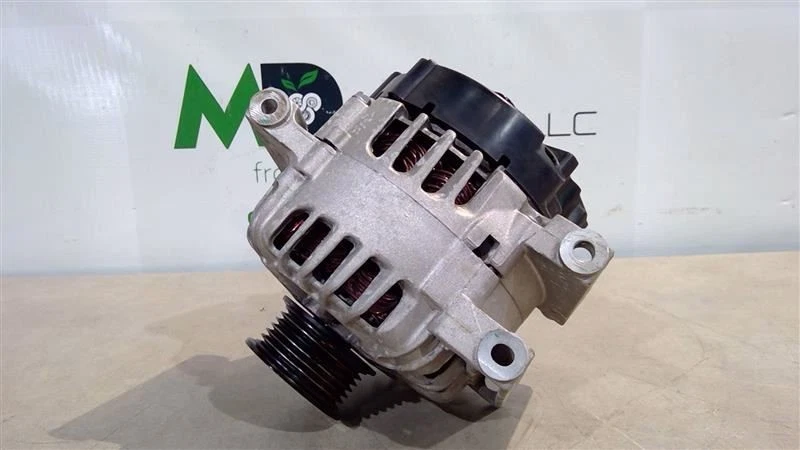 2016-2019 BUICK CASCADA ALTERNATOR 13512745 - Image 4 of 4