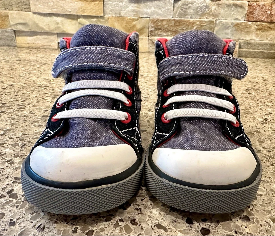 Кроссовки для малышей See Kai Run размер 7. В очень хорошем состоянии. - Изображение 3 из 4