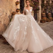 Long Sleeve A-Line Wedding Dress Sweetheart Appliques Bride Gown Beach Princess