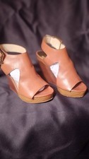 Michael Kors Gold Leather Wedge Sandals Heels Size U.S. 5.5
