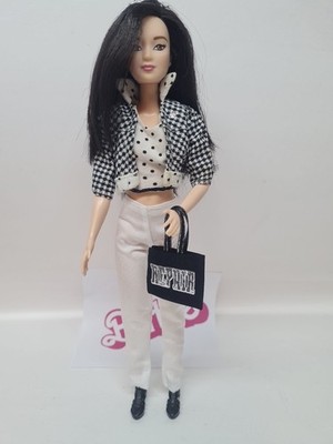 BARBIE KAYLA MATTEL ASIAN DOLL CAREERS 2015 1186 MJ FASHIONISTAS PUPPE 