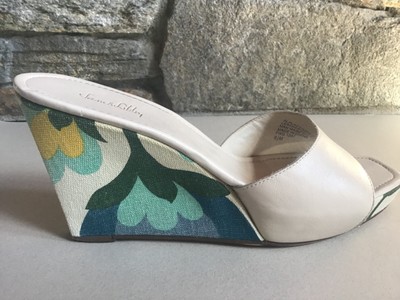 Women s SAM & LIBBY  Playtime  Floral Wedge Shoes Size 9 1/2 (Sam Edelman)