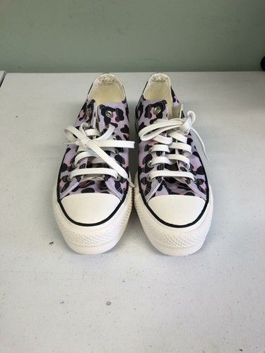 converse pink leopard
