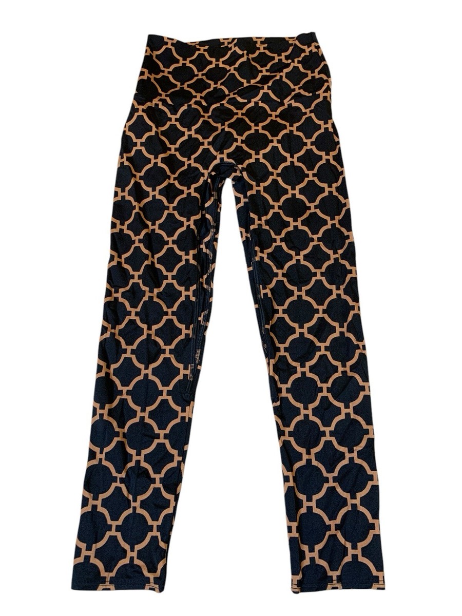 K-Deer Women's Activewear Signature Leggings Cropped/Capri Length Yoga S