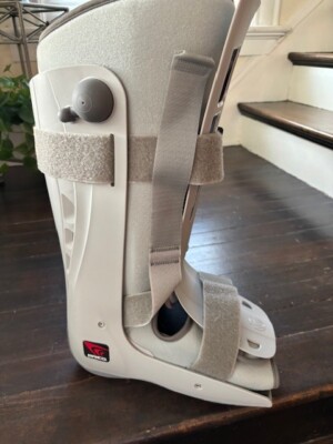 NEW Breg Genesis Full Shell Walker Boot, large