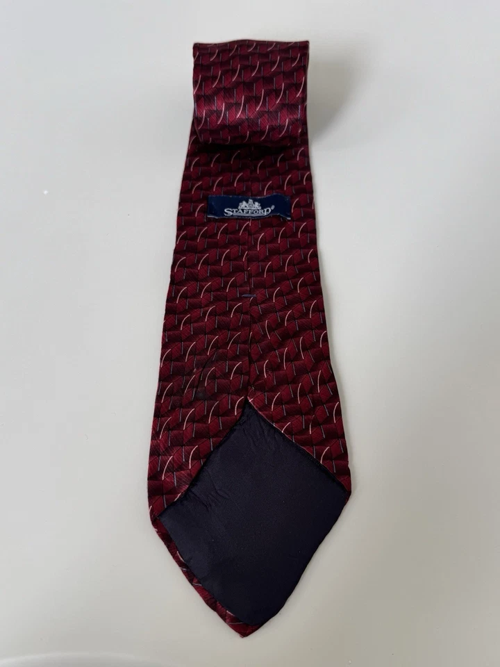 Stafford Men's 100% Silk Knit Geometric Neck Tie Burgundy - Image 3 of 3