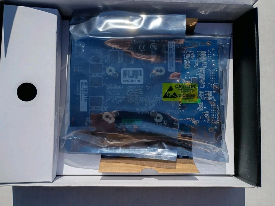 Galaxy NVIDIA GeForce 9500 GT 1GB DDR2 SDRAM PCI-E Opened Box - Image 4 of 4
