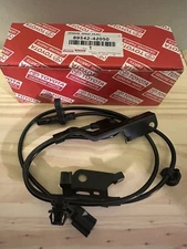 NEW OEM Front Right ABS Wheel Speed Sensor  2006-18 Toyota RAV4 2.4L 2.5L 3.5L