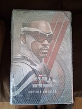 Captain America Hot Toys TMS040  Marvel 1 6 Scale Action Figure Sam Wilson
